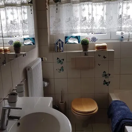 Michael U Christine *