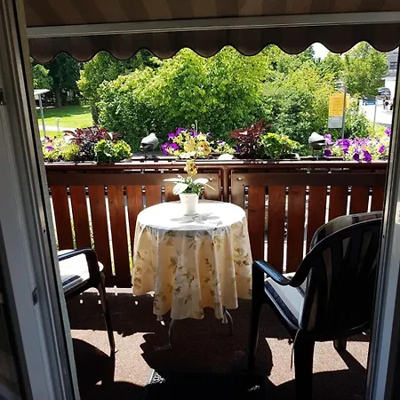 아파트 Michael U Christine