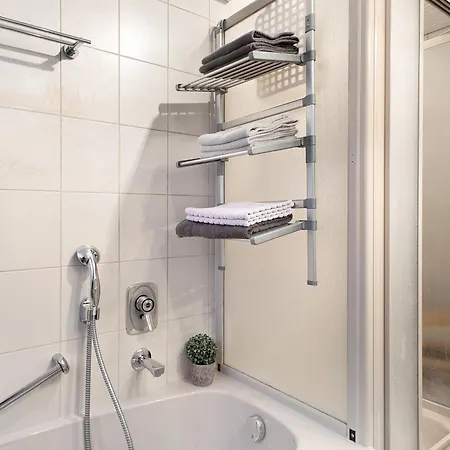 Michael U Christine *