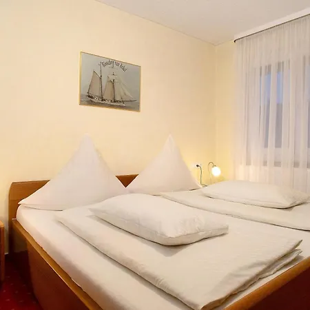 Michael U Christine 아파트