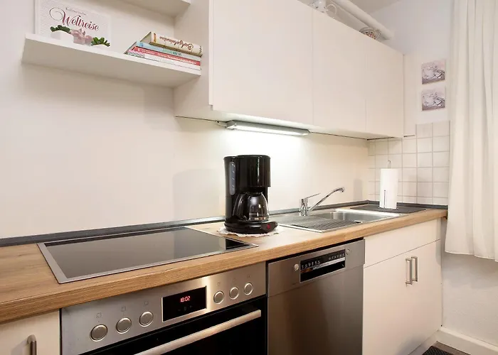 Michael U Christine *